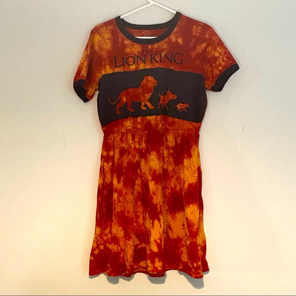 Her Universe Disney Lion Ling dress Size M - Picture 1 of 3